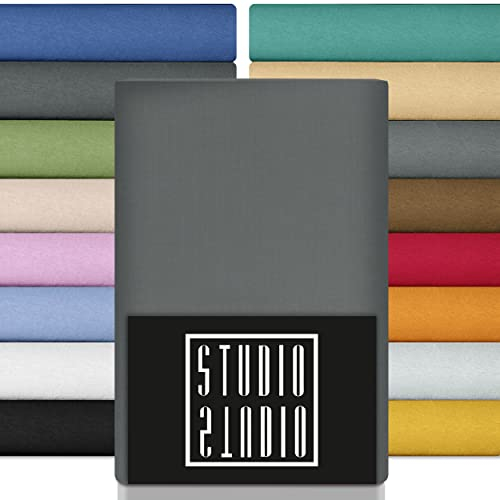 STUDIO Basic Spannbettlaken 140x200cm – Jersey-Spannbetttuch aus 100 % gekämmter Baumwolle – Grau – Öko-Tex Zertifiziert, bügelfrei & elastisch – für Matratzen 15–25 cm