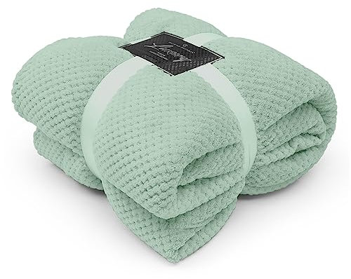 GC GAVENO CAVAILIA Waffle Throws For Sofas, Lightweight Soft Sherpa Fleece Blanket For Bed Settee, Thermal Warm & Cosy Double Bed Blanket Throw, 150x200 Cm Duck Egg