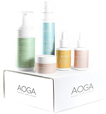 Skin Care Kit Viso BIO Antirughe & Antimacchie - Skincare Coreana [5 prodotti]: Mousse Detergente, Tonico Mist, Siero Acido Ialuronico, Siero Antimacchia Vitamina C, Crema Bava di Lumaca - Kit Regalo