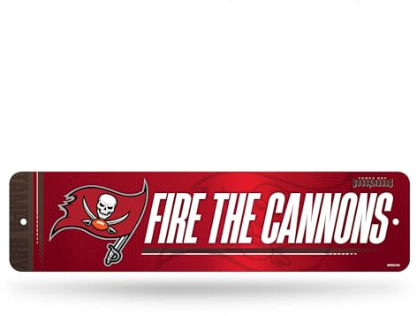 Rico Industries NFL Football Tampa Bay Buccaneers Metall-Straßenschild, 10,2 x 38,1 cm, Heimdekoration, Schlafzimmer, Büro, Männerhöhle