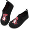 WateLves Hausschuhe Kinder Mädchen Slipper rutschfeste Leichte Turnschläppchen Flexibe Atmungsaktive Barfuss Pantoffeln Kindergarten Unisex(Rot Tyrannosaurus Rex,26 27 EU)