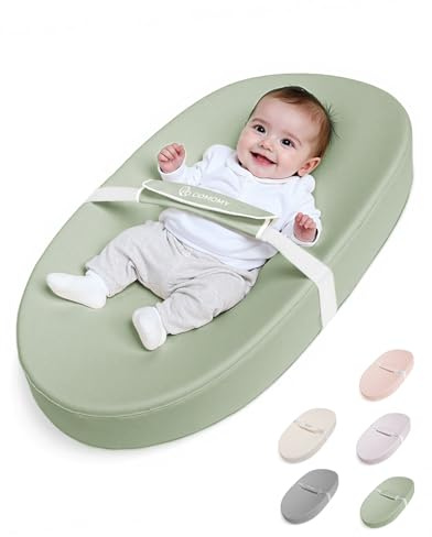 COMOMY Funda Cambiador de Pañales de Cuero Vegano 80x40cm | Funda Cambiador Impermeable y Lavable con Correa de Seguridad y Diseño Antideslizante | Suave y Ligera Alfombrilla para Cambiar (Verde)