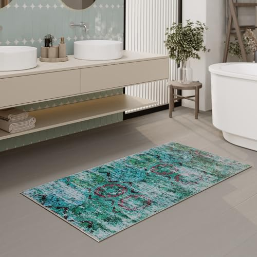 Badezimmerteppich von WECONhome waschbar und rutschfest im Vintage-Stil für EIN modernes, stilvolles Bad – Beach Front (60 x 100 cm, grün)
