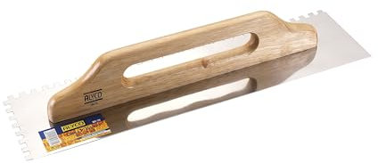 Llana yesero almenada 500x130 mm, ideal para alisar y nivelar superficies en trabajos de construcción y acabados interiores.
