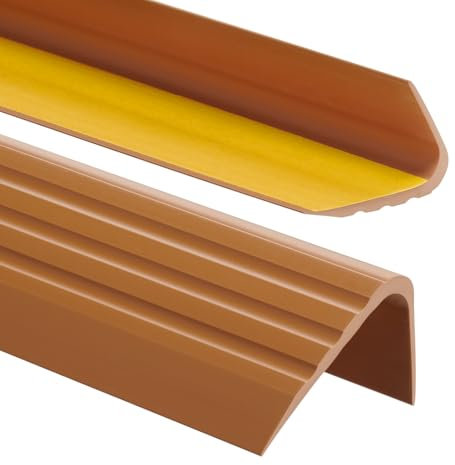 PerfectPVC Profilo per bordi delle scale in PVC, autoadesivo, 65 x 40 mm, 0,80 m, profilo antiscivolo per scale, colore ambra