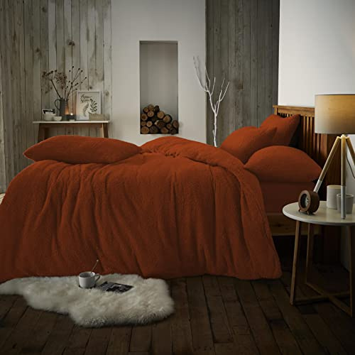 GC GAVENO CAVAILIA Polyester Teddy Fluffy Duvet Cover Double | Easycare Warm Thermal Fleece Bedding Set | Super Soft & Snuggly Quilt Bedset With Matching Pillowcases | Burnt Orange
