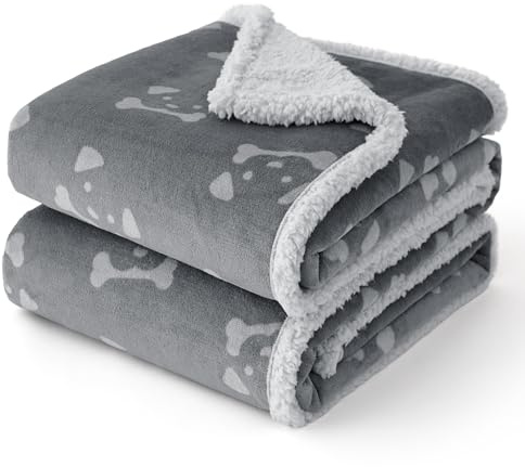 Bedsure Coperta Cane, Coperta per Cani Impermeabile, Coperta Divano, Gatto, Copertina Cane, Pile Singolo (102x127cm, Grigio)