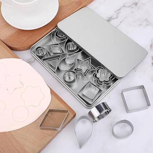 30 st rostfritt stål mini kakform set, 1 st silikonskrapa, 1 st krämskrapa, kärlek stjärna kakform, kök bakning tillbehör.