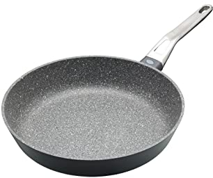 MasterClass Cast Aluminium Frying Pan, Induction-Safe Aluminium Pan, Non-Stick, 28 cm (11), Grey