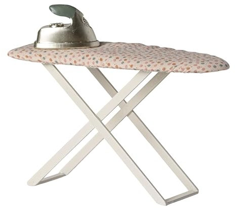 Bügeleisen mit Bree Maus