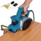 Pialla Elettrica Piallatrice 710W Levigatrice Pialletto per Legno Velocità 16500RPM con profondità di Taglio Regolabile da 0 a 5mm Larghezza Taglio 82mm per la Lavorazione del Legno, Rifilatura