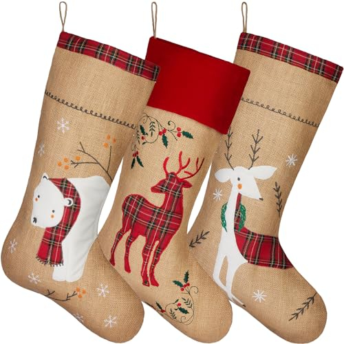 BRUBAKER 3er Set Weihnachtsstrümpfe zum Befüllen und Aufhängen - Rentiere und Eisbär - 52 cm große Nikolausstrümpfe für Weihnachten und Nikolaus - Weihnachtsdeko Weihnachtssocken aus Jute