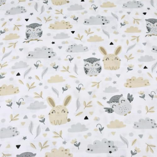 Textrend Baumwollstoff als Meterware - Baumwollmusselin - Stoff zum Nähen - 100% Baumwolle - Textilien 1x1,6m - Animalische Muster (Eulen mit Kaninchen beige und grau auf weißem Hintergrund)