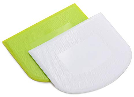 WAFJAMF 2 PCS Plastic Dough Scraper Bowl Scraper, Food-Grade Bench Scraper, Flexible Dough Cutter, Multipurpose Food Scrappers for Bread, Cake, Cream, Fondant(White+Green)