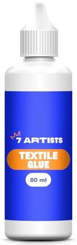 7 Artists Stoffkleber Textilkleber Waschmaschinenfest 80 ml Wasserfester Textilkleber für Stoffe Jeans Flicken Wildleder | Stoff Kleben Statt Nähen für Kleidung