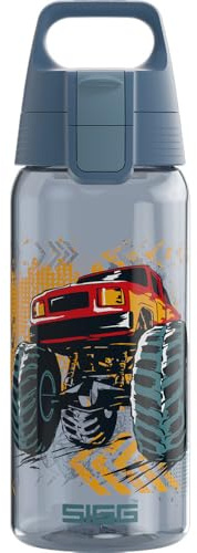 Sigg - Tritan Renew vattenflaska barn – Total Color ONE Kids Monster Truck – lämplig för kolsyrade drycker – diskmaskinssäker – läckagesäker – BPA-fri – sport och skola – blå – 0,5 l