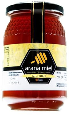 Miel pura de abeja. Miel Mil Flores pura en formato de 500gr. De sabor dulce y suave al paladar con un aroma agradable y floral, con muchas propiedades que aportan su consumo diario. Mieles de Granada