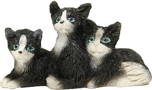 FADEDA Cat Group/Height: 2 cm/Hand-Painted/Detailed Nativity Scene Figures - Christmas Table Decoration Nativity Accessories