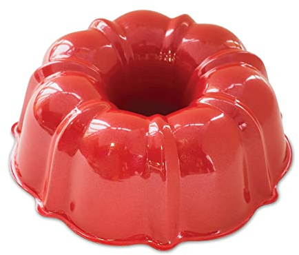 Nordic Ware 6-Cup Bundt Pan, Multicolor
