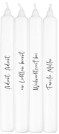 Herz & Heim® Adventskerzen‑Set personalisiert mit Aufdruck – 4 Stabkerzen mit Wunschtext – Weihnachtskerzen für Adventskranz (Wunschtext)
