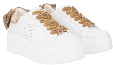 Tosca Blu Sneakers Pelle binco con Fiocco Oro in Strass Dietro e Lacci in vellutto Tacco di 6,5 cm. Cuore nei Lacci Rimovibile Collezione Autunno Inverno 2024 Colore : Bianco Taglia : 38