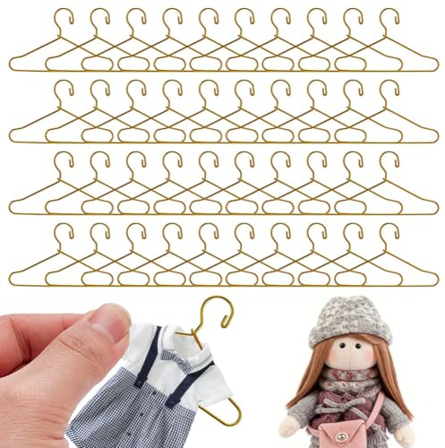 INFUNLY 40 mini grucce in metallo da 6,6 x 4,1 cm, per piccoli indumenti, in filo dorato, mini appendiabiti per bambole, per casa delle bambole, guardaroba, abiti e abiti