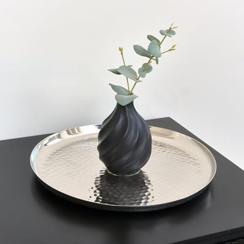 Melody Maison Large Round Silver Hammered Metal Tray