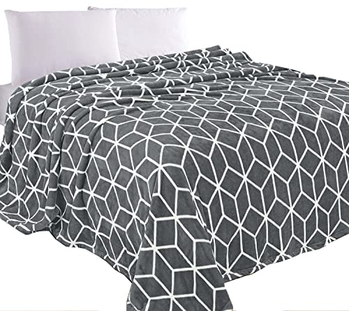 Elegant Comfort Luxury Velvety Feel Blanket, All-Season Lightweight Blanket, Ultra Plush, Soft, Cozy-Fuzzy Flannel Fleece for Couch, Sofa, Bed, Travel, Cube Design, King/California King, Gray