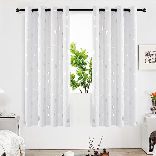 Deconovo Gardinen Verdunkelung für Schlafzimmer Thermo Vorhänge mit Ösen Vorhang gegen Kälte, 175x140 cm(HöhexBreite), Silber Grau, 2er Set