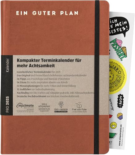 Ein guter Plan Pro 2025– Kompakter Terminkalender für mehr Achtsamkeit im Alltagschaos – Datierter Planer mit Kunstledereinband, Gummiband und Froschtasche (Fuchs 2025)