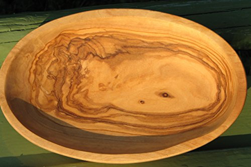 Figura Santa B-Ware: Ovale Schale LIDO - aus Olivenholz, ca. 16x10 cm. Mit sehr schöner Maserung. Mit vegetabilem Öl eingelassen. Jede Schale ist ein Unikat.