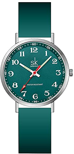 SHENGKE Fashion Schrubben Damen Sportuhr mit leicht ablesbarem Zifferblatt, arabischer Nummer und Silikonband, wasserdicht (Silver Green)