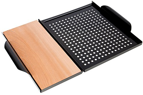 Rustler Grillplatte aus rostfreiem Karbonstahl mit Räucherbrett | Grillplanke aus 100% original kanadischem Zedernholz | 45 x 30,5 x 3 cm | zum Grillen von Fleisch, Fisch und Gemüse