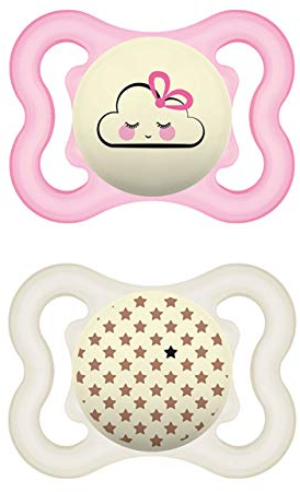 MAM Supreme Night Schnuller im 2er-Set, leuchtender Babyschnuller für eine gesunde Zahn- und Kieferentwicklung, beugt Hautreizungen vor, mit Schnullerbox, 0-6 Monate, Wolke/Sterne
