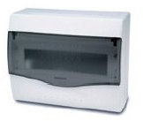 Famatel 3608 - Caja superficie 10 elementos puerta transparente