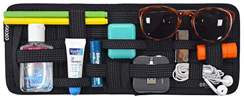 Cocoon GRID-IT - Sonnenblende Organizer mit elastischen Bändern / Auto Zubehör / KFZ Organizer / Multifunktionales Organisationssystem für das Auto / Brett für Sonnenblende – Schwarz / 34,4x1,7x13,3cm