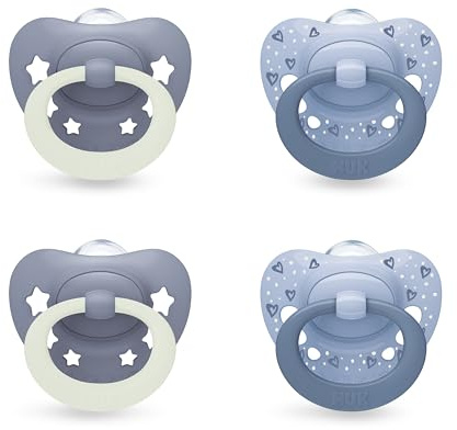 NUK First Choice Classic Night Baby Nappflaskor | 18-36 månader | Ortodontiska nappar som lyser i mörkret | 95% acceptans hos bebisar** | Blå | 4 stycken