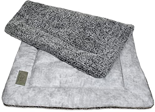 KaraLuna Hundematte 48 x 30 cm für daheim & unterwegs I Waschbar I 3 Größen erhältlich I Hundedecke Hundekissen gepolsterte Hundedecke für Transportbox