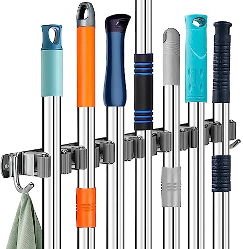 Revivoer Porte Balais Mural, Accroche Balai Mural Multifonctions Inox avec 7 Positions et 2 Crochets Organisateur D'outils Rangement pour La Cuisine, La Salle de Bain, le Garage et le Jardin (Gris)