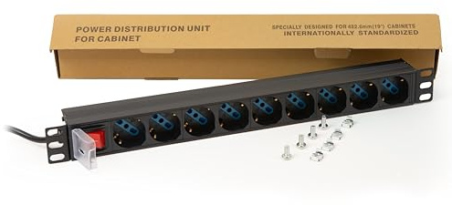 Link multipresa da rack 19 LK10053 con 9 prese universali con interruttore, spina ita. 16A sez. cavo 1,5mm lunghezza 1,75m metallo capacità 3,5KW dimensioni 48,5x4,5x4,5. Alette reversibili.