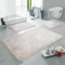 Linden Berg Badematte Hellbeige 70 x 120 cm - Rutschfester Badteppich - Mikrofaser - TPR-Rücken - Oekotex Zertifiziert - Saugfähig - Schnell Trocknend - Waschbar - Pflegeleicht