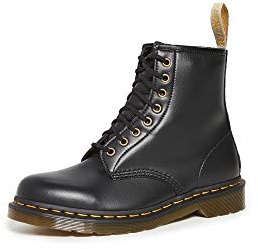 Dr. Martens Women's Vegan 1460 Classic Boots, Black Black Felix Rub Off 001, 8 UK