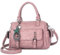 SODOLLEE Handtasche Damen Henkeltaschen mit Exquisiter Anhänger Retro Umhängetasche PU Leder Schultertasche für Arbeiten Reisen Shopper Rosa