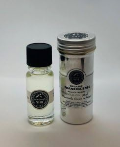 Organic Frankincense essential oil, Boswellia neglecta)/Olio Essenziale di Incenso Biologico (Boswellia neglecta) by NHR Organic Oils 250ml