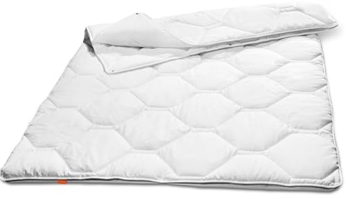 sleepling 4 Jahreszeiten Bettdecke 135x200 cm, Steppdecke, 100% Baumwolle (Satin), Vierjahreszeiten Bettdecken, Decke 135 x 200 cm, Made in EU, Oeko-Tex, waschbar bis 95 Grad, Komfort 300