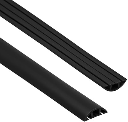 Quest Canalina Passacavi, Passacavi da Pavimento in PVC - Larghezza 40 mm - Guida per Cavi da Pavimento, Protezione Antiinciampo - Copricavi a 3 Canali - Lunghezza 200 cm, Nero