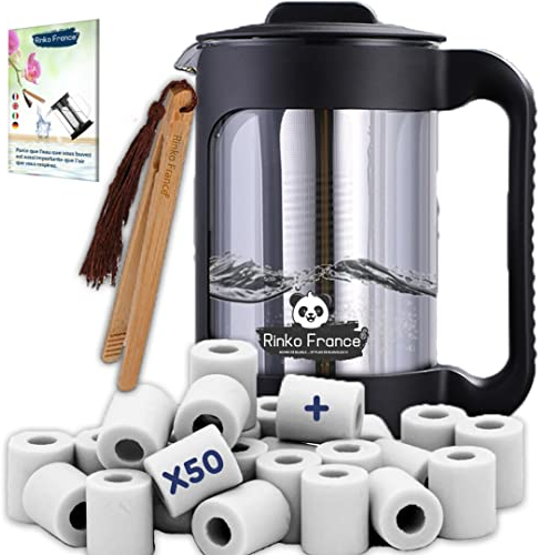 RINKO FRANCE |Carafe d'Eau 1,5 L avec 50 Perles de Céramique EM 100% Purification Naturelle de l'eau Potable| Billes Argile Filtrante Anti Calcaire, Chlore avec Pince en Bambou et E-Book offert