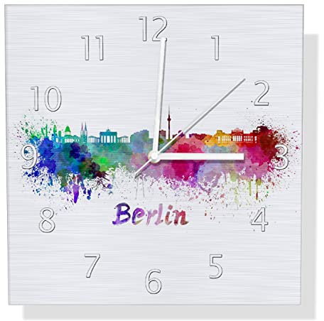 Wallario Design Wanduhr Städte als Aquarell - Skyline von Berlin aus Aluverbund, Alu-Uhr Größe 30 x 30 cm, weiße Zeiger mit Metalloptik