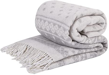 LYHome Merino Wool Blanket, Warm & Soft Throw for Bed & Sofa, 140x200 cm | 80% Merino, 20% Nylon OEKO-TEX. Winter & Summer Blankets, Indoor & Outdoor - Couch, Camping, Car, All-Season | Gray Raindeers