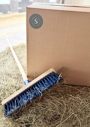 4.5kg Farm Fresh Meadow Hay for Rabbits, Guinea Pigs, Small Pets